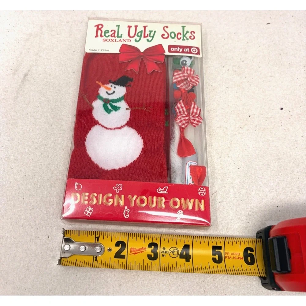 Real Ugly Socks Design Your Own Christmas Craft Kit Snowman Target Exclusive NOS